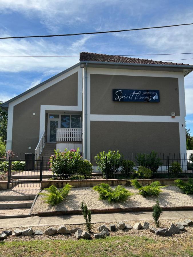 Spirit Homes Apartments โอโรชาซา ภายนอก รูปภาพ