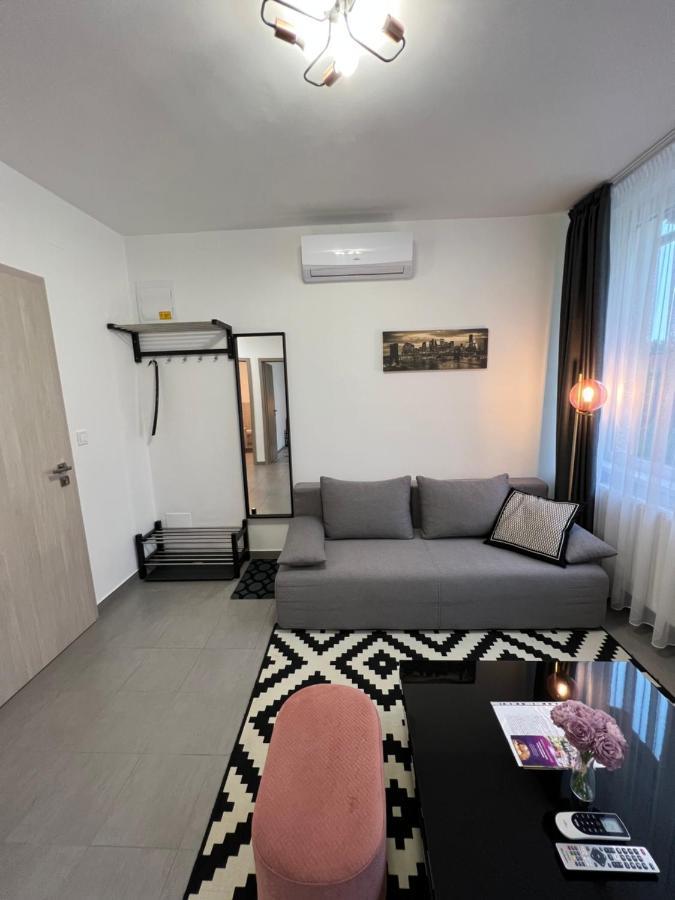 Spirit Homes Apartments โอโรชาซา ภายนอก รูปภาพ