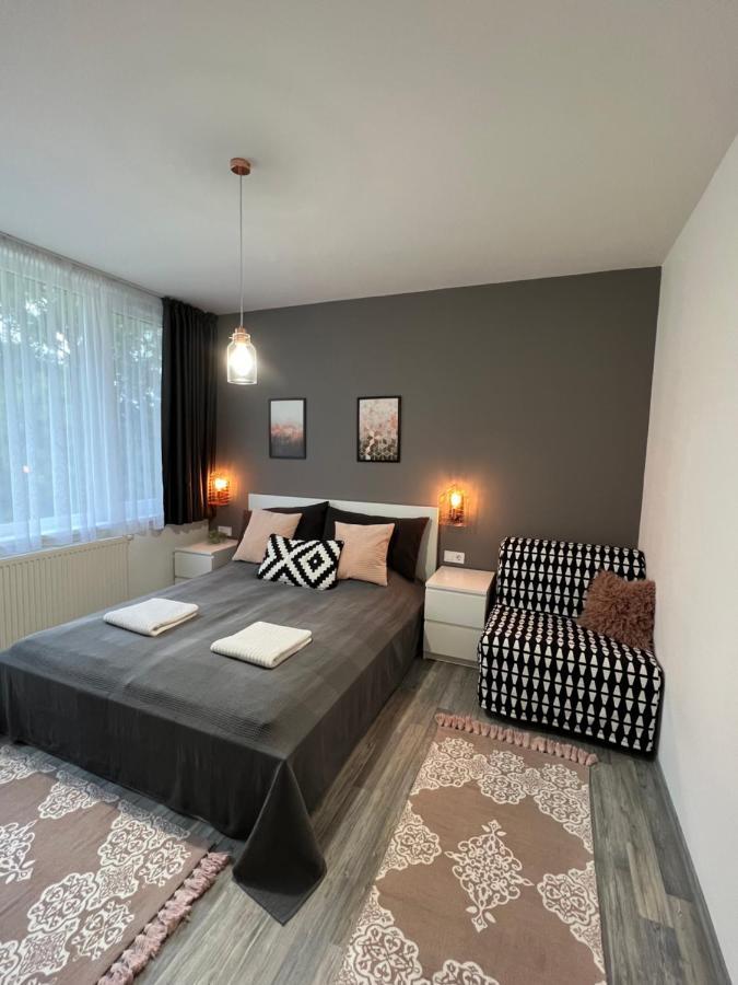 Spirit Homes Apartments โอโรชาซา ภายนอก รูปภาพ